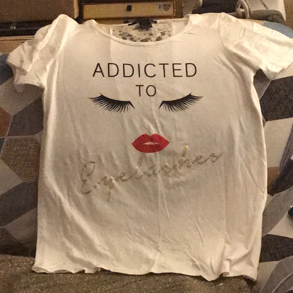 Cream Graffic Tee